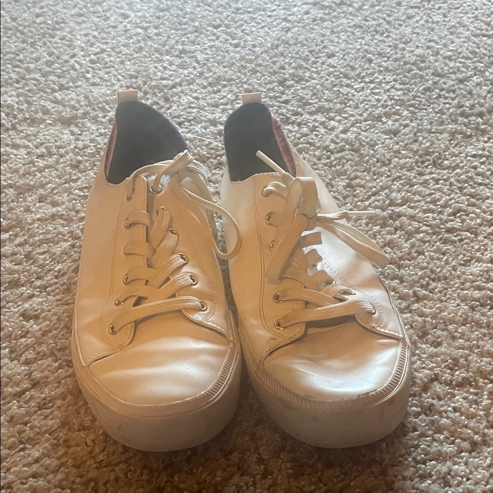 Tommy Hilfiger Classic White and Black Sneakers
